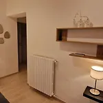 Casa Luini - New, Welcoming And Modern In The Historic Centre Of Como, With 2 Bedrooms And 1 Complete Bathroom And A Fully Equipped Kitchen Como