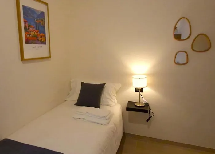 Casa Luini - New, Welcoming And Modern In The Historic Centre Of Como, With 2 Bedrooms And 1 Complete Bathroom And A Fully Equipped Kitchen 科莫
